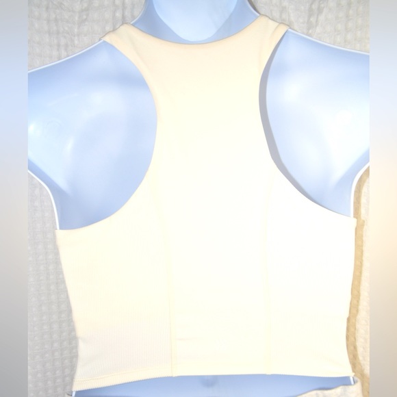 NWT All In Motion Light Support Ribbed Flex Cropped Sports Bra Cream Size XXL - Picture 4 of 8